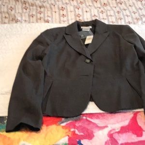 Ladies Van Heusen Pantsuit Jacket is size Large & Pants are a size 10 with belt